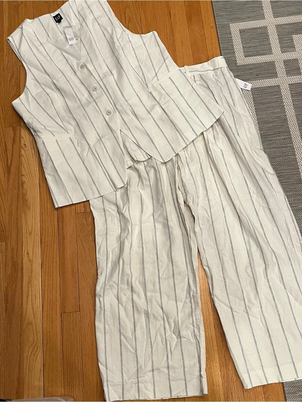 Gap BUNDLE NWT Linen-Blend Longline Vest XXL
and 365 High Rise Trousers 18 - Picture 2 of 13